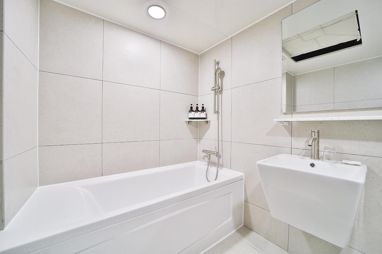 Hotel Haydn Пусан Екстериор снимка