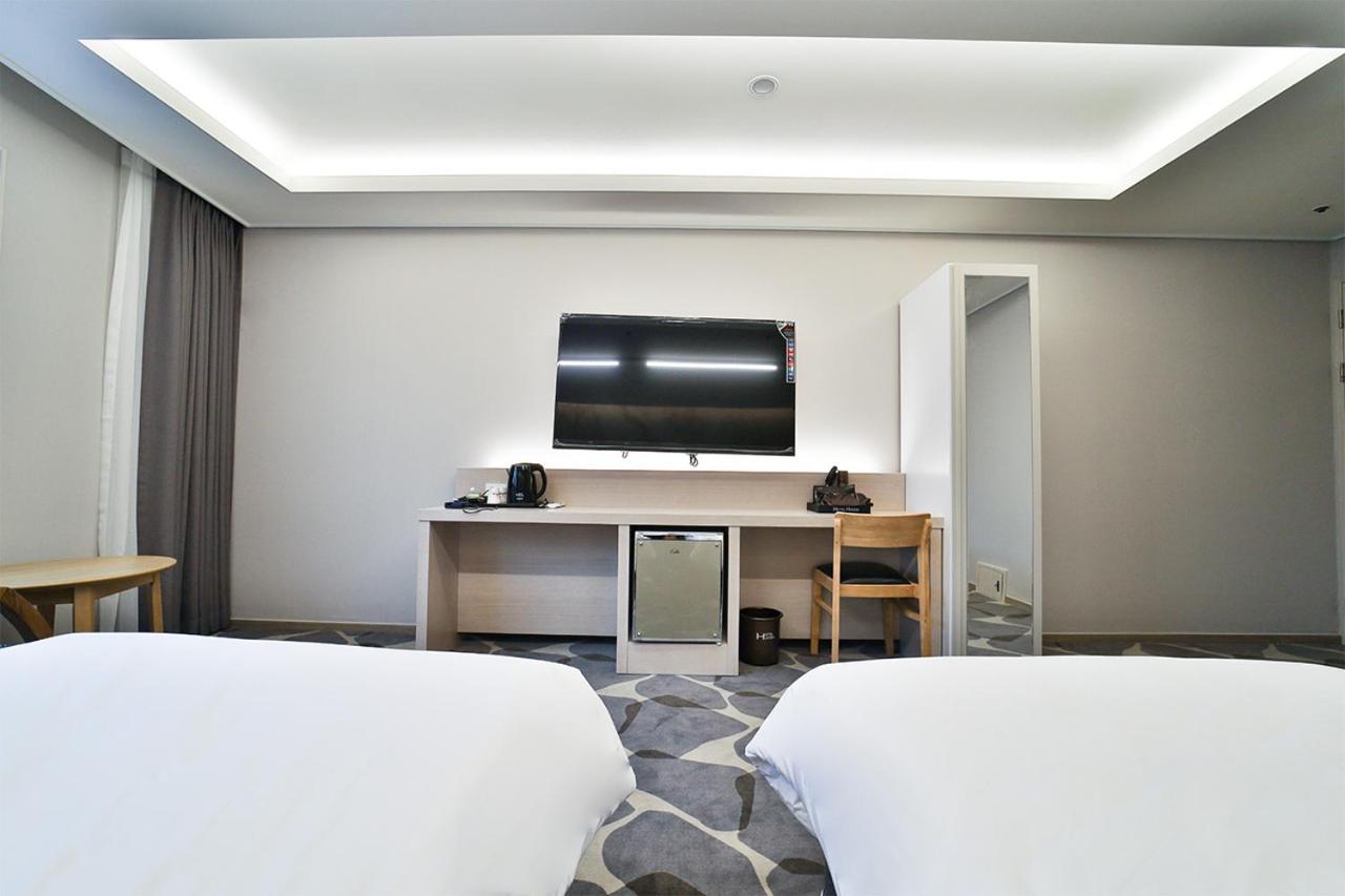 Hotel Haydn Пусан Екстериор снимка